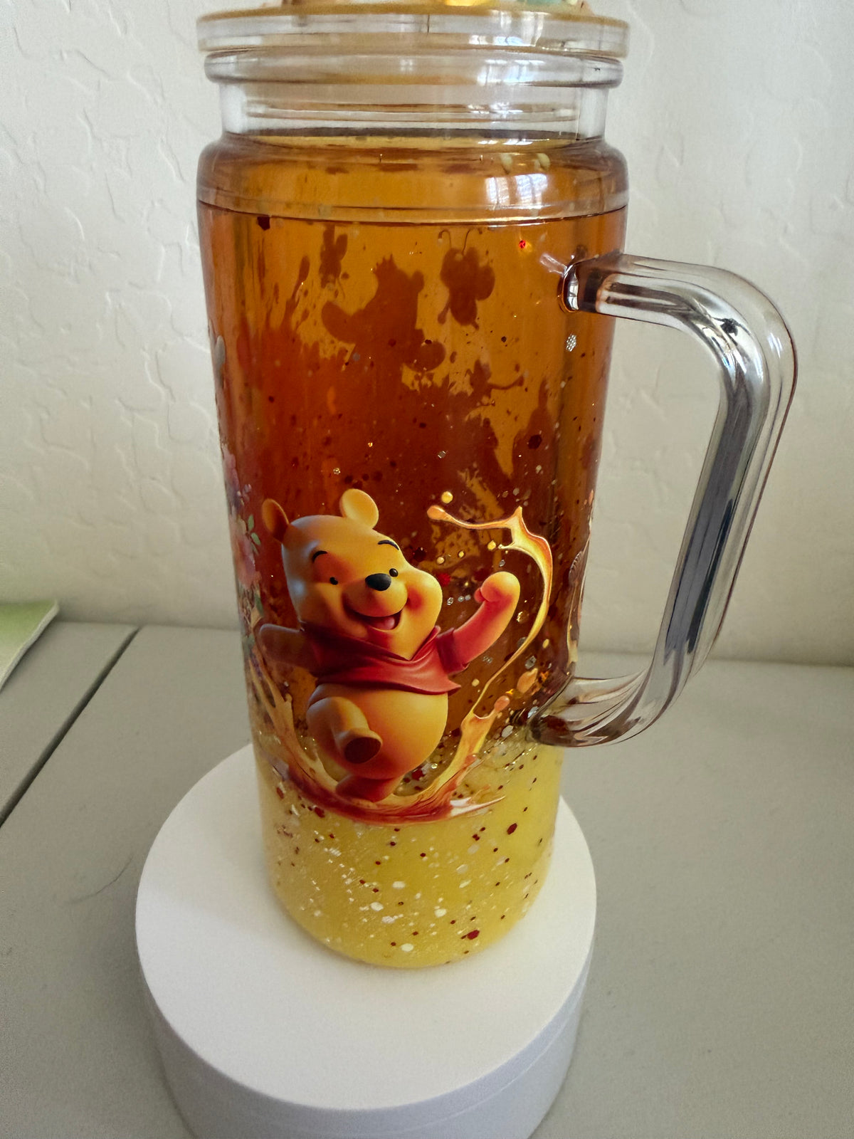 20 oz with handle Winnie the Pooh