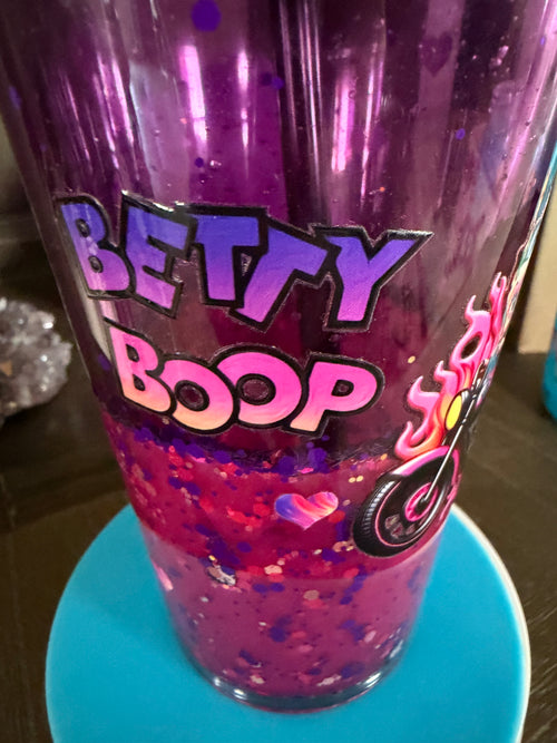 16 Oz tapered Betty Boop