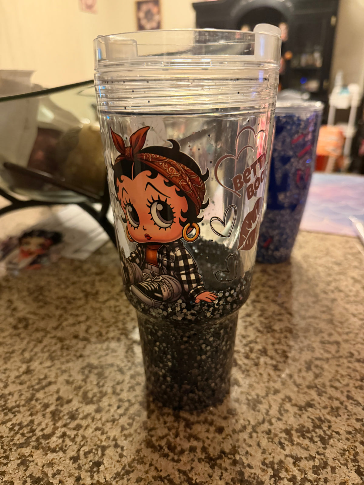 30 oz Betty Boop Lava effect