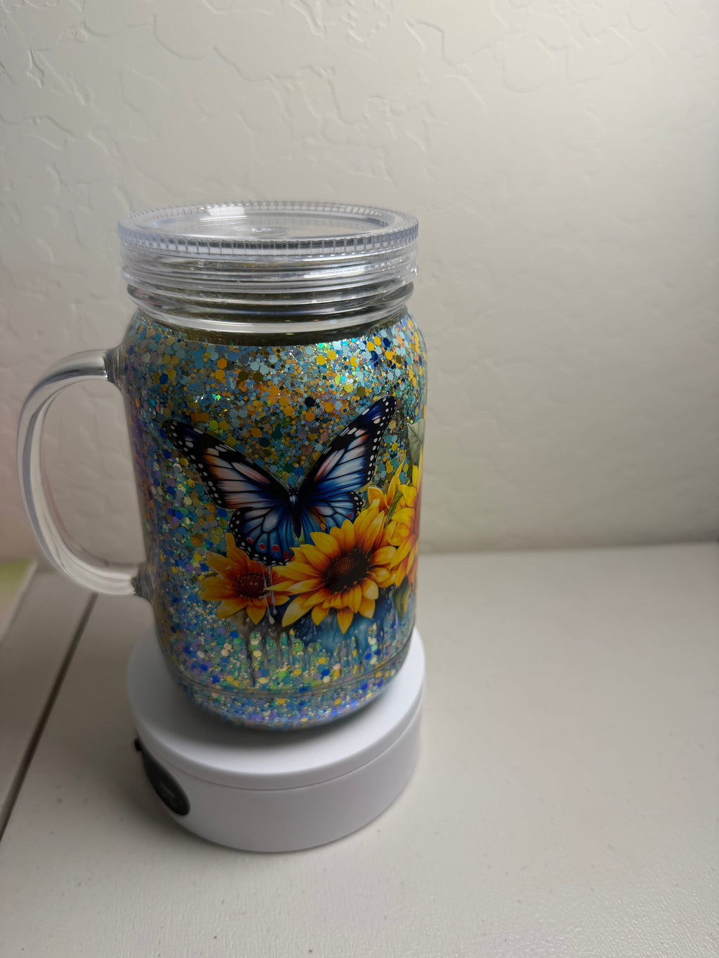 22oz Suspended solution   mug