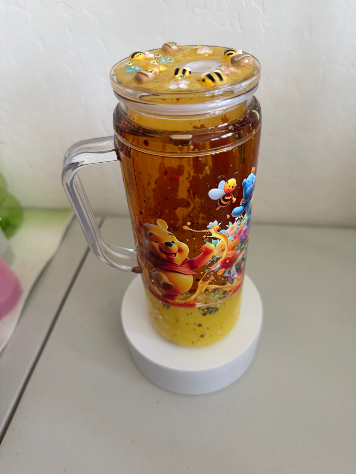 20 oz with handle Winnie the Pooh