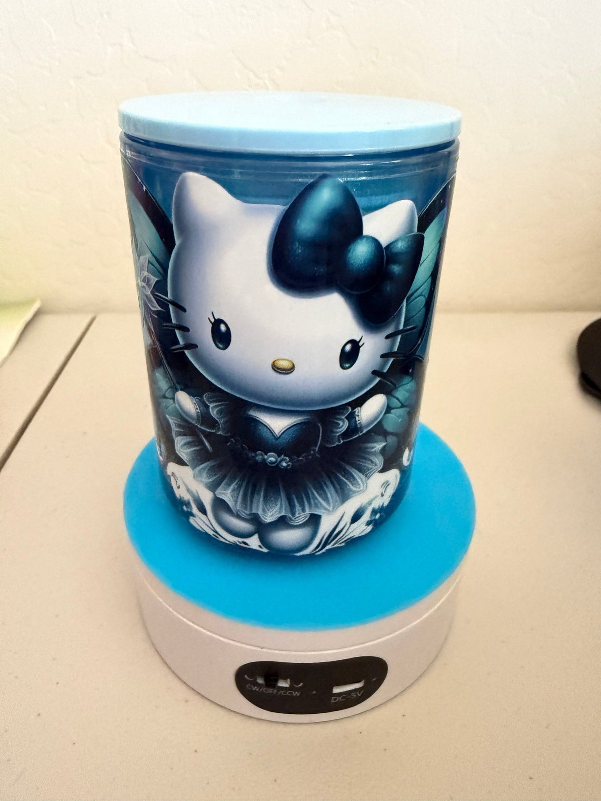 17oz Hello Kitty mug